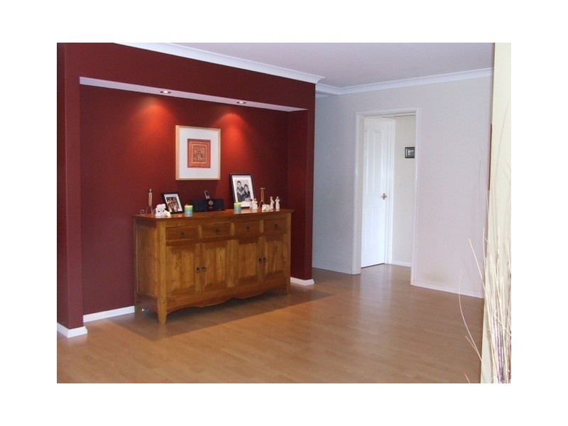 2 Kirkham Lane, Carramar WA 6031