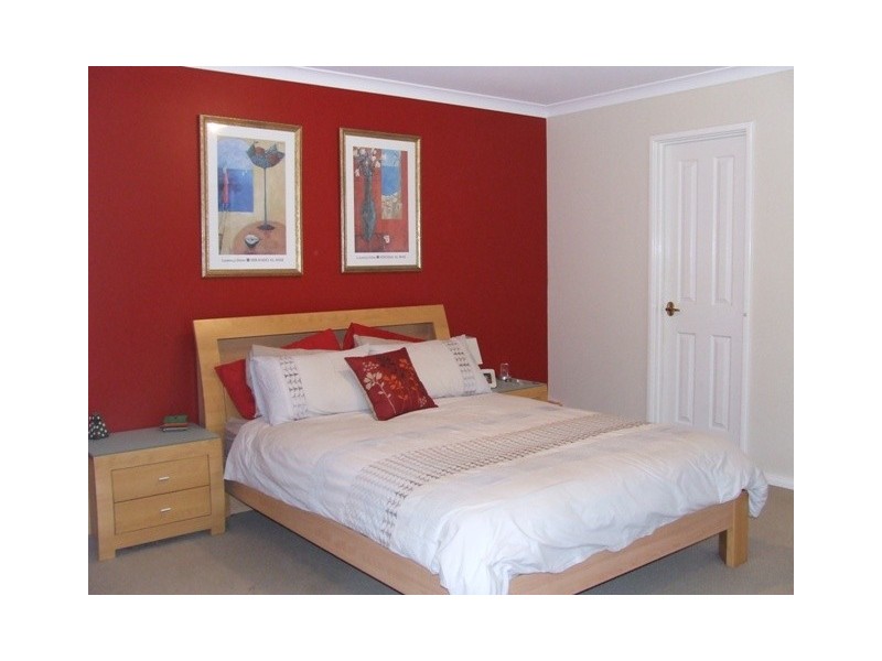 2 Kirkham Lane, Carramar WA 6031