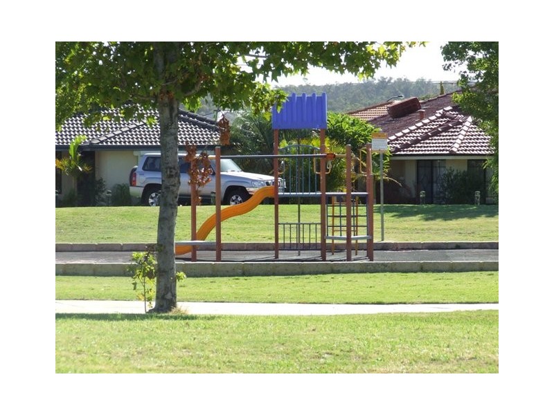 2 Kirkham Lane, Carramar WA 6031