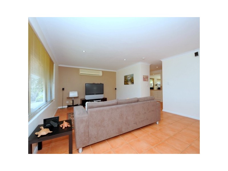 4 Shinners Green, Clarkson WA 6030