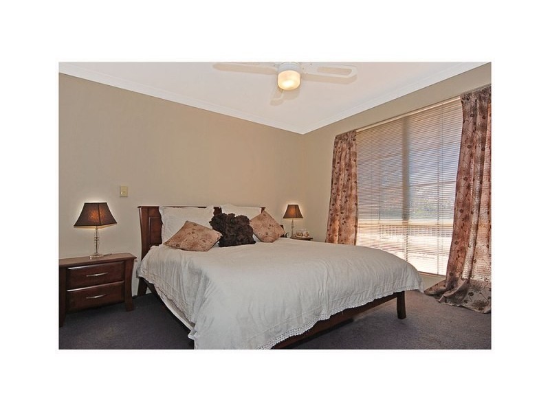 24 Marco Polo Mews, Currambine WA 6028
