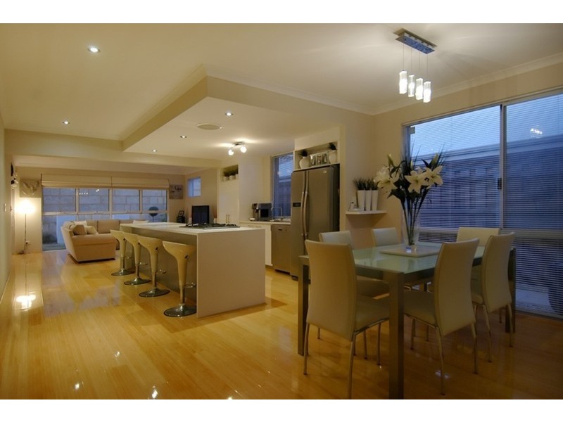 70 Beachside Parade, Yanchep WA 6035