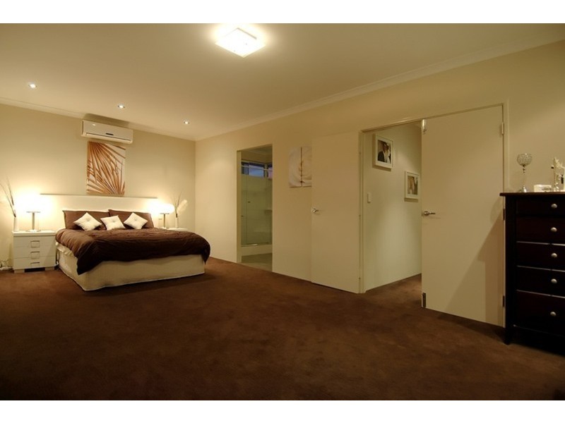 70 Beachside Parade, Yanchep WA 6035