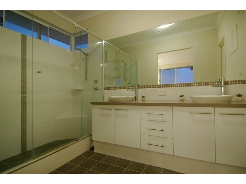 70 Beachside Parade, Yanchep WA 6035