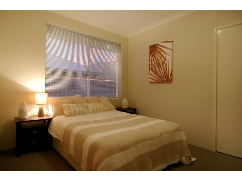 70 Beachside Parade, Yanchep WA 6035