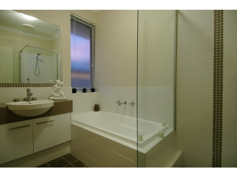 70 Beachside Parade, Yanchep WA 6035