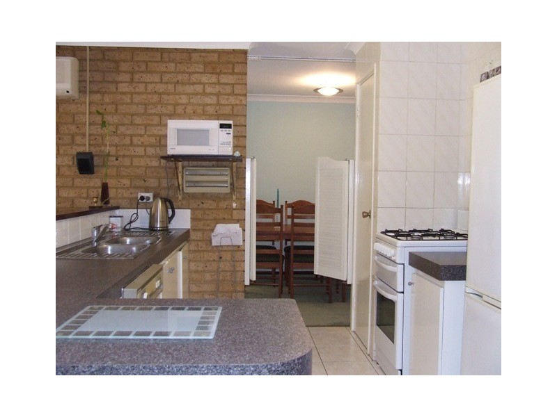 16 Nyunda Drive, Wanneroo WA 6065