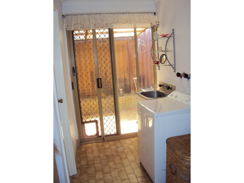 16 Nyunda Drive, Wanneroo WA 6065