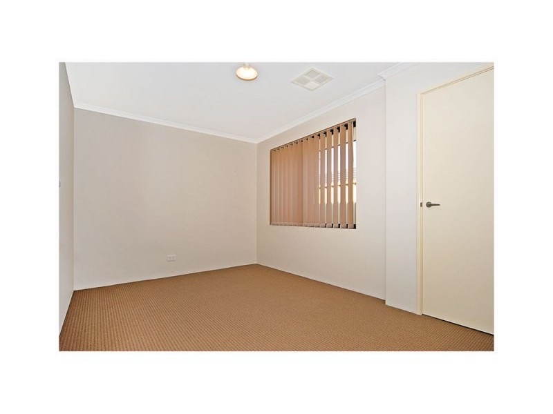 5 Scamills Road, Pearsall WA 6065