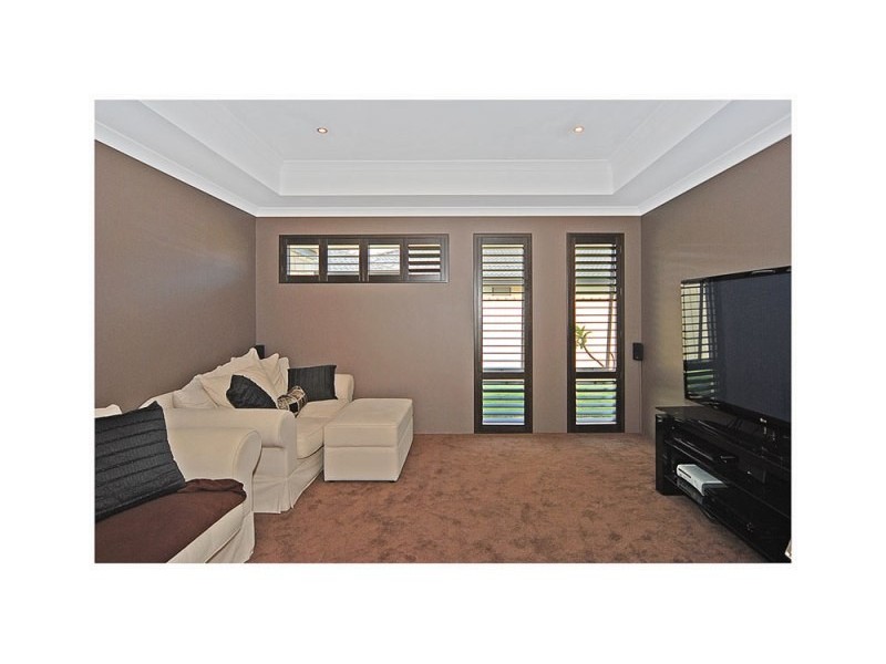 20 Cyandra Loop, Banksia Grove WA 6031