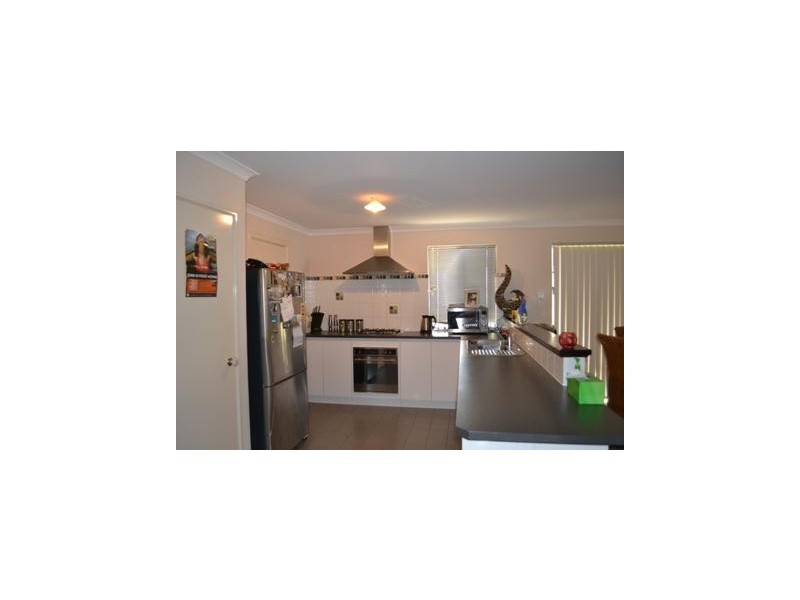 17 Monivae Vsta, Tapping WA 6065