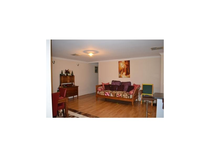 17 Monivae Vsta, Tapping WA 6065