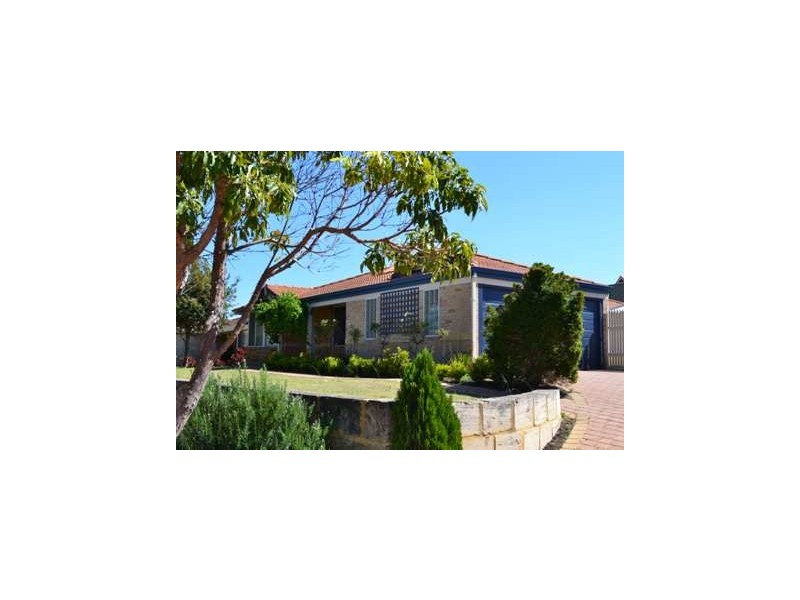 5 Bergalia Mews, Currambine WA 6028