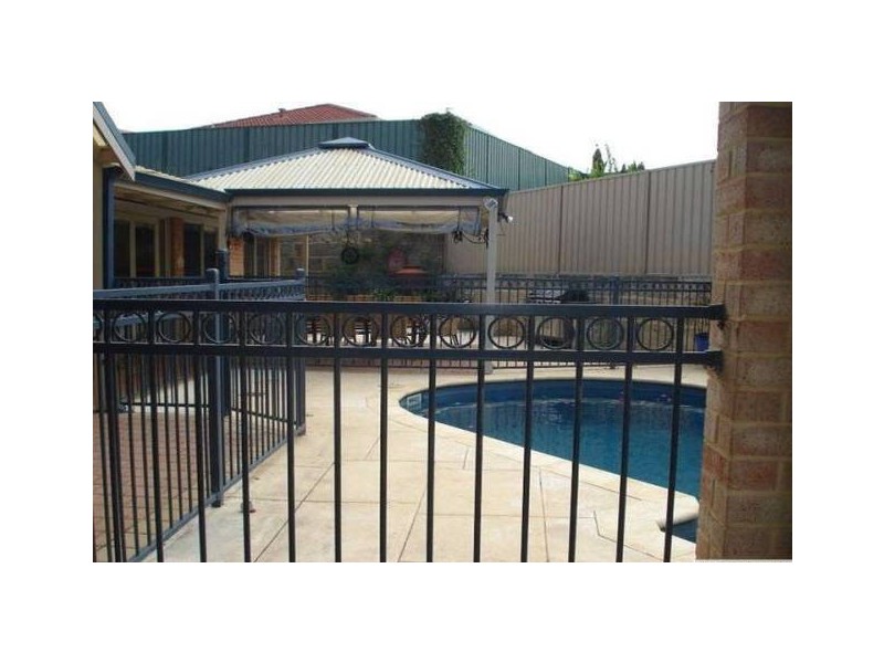 5 Bergalia Mews, Currambine WA 6028