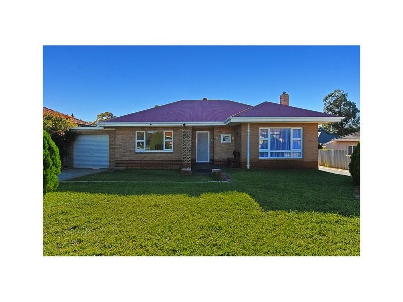 15 Martin Avenue, Rivervale WA 6103