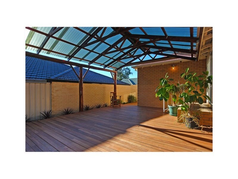 15 Martin Avenue, Rivervale WA 6103