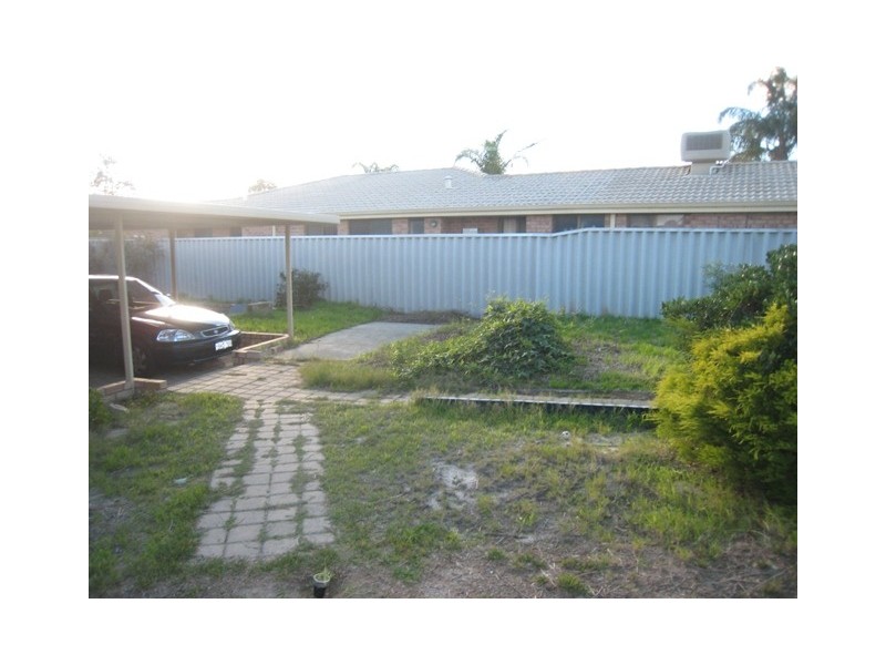 16 Le Grand, Marangaroo WA 6064