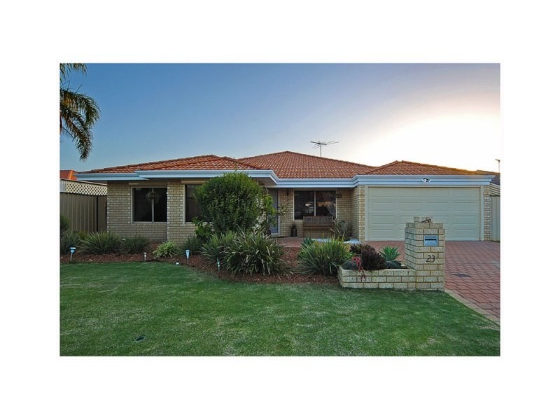 23 Aleri Cct, Quinns Rocks WA 6030