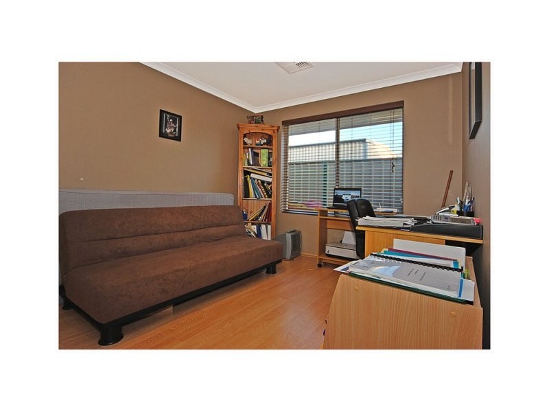 23 Aleri Cct, Quinns Rocks WA 6030