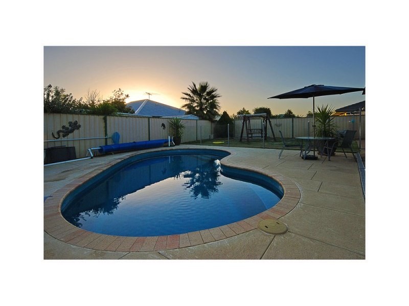 23 Aleri Cct, Quinns Rocks WA 6030