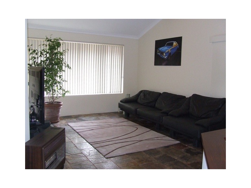 45 Kinross Drive, Kinross WA 6028