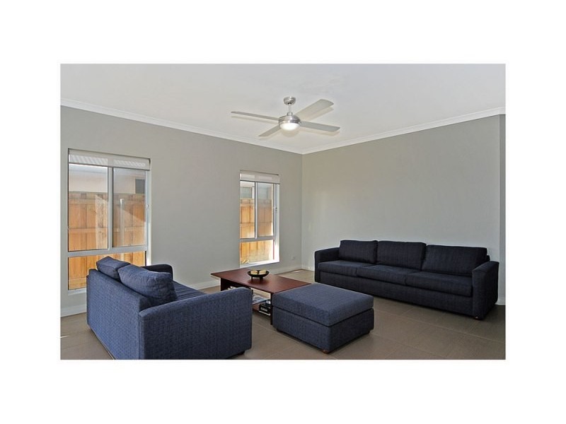 46 Lindsay Beach Blvd, Yanchep WA 6035