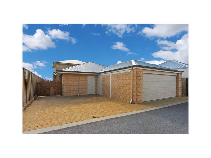 46 Lindsay Beach Blvd, Yanchep WA 6035