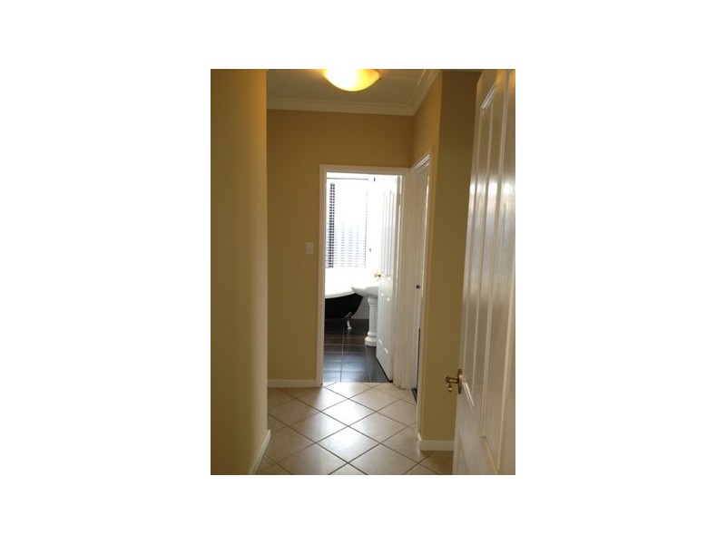 82 Freeland Way, Eden Hill WA 6054