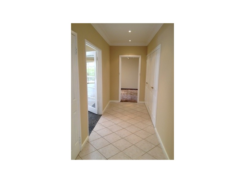 82 Freeland Way, Eden Hill WA 6054