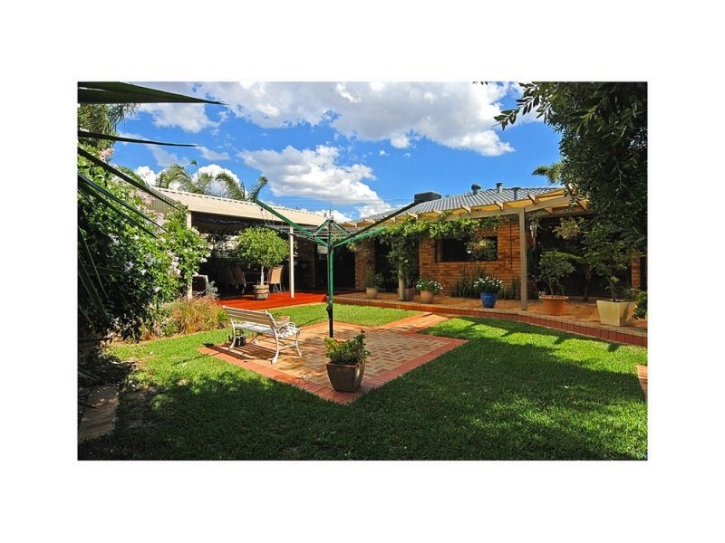 12 GLENSTAR, Edgewater WA 6027