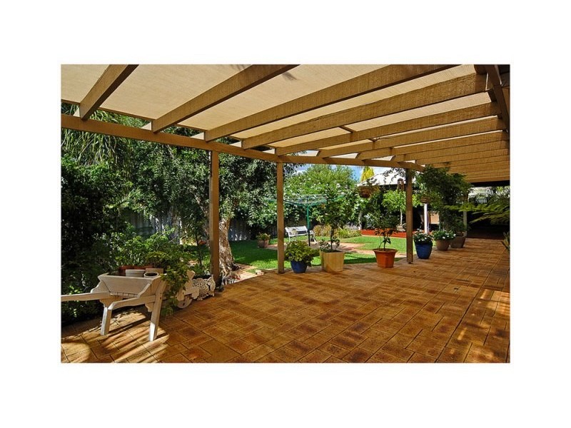 12 GLENSTAR, Edgewater WA 6027