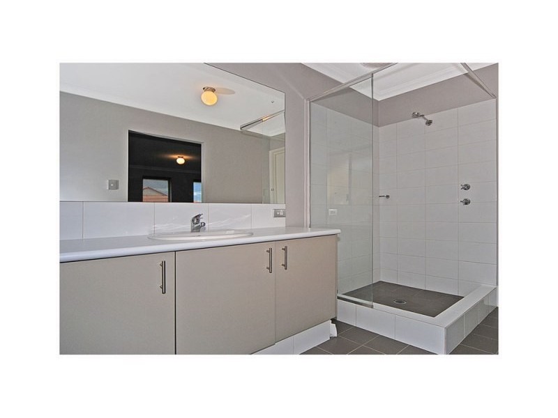 2 Redgate Link, Pearsall WA 6065