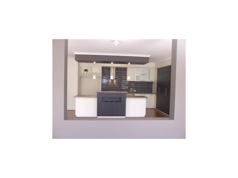 21 Cyandra Loop, Banksia Grove WA 6031