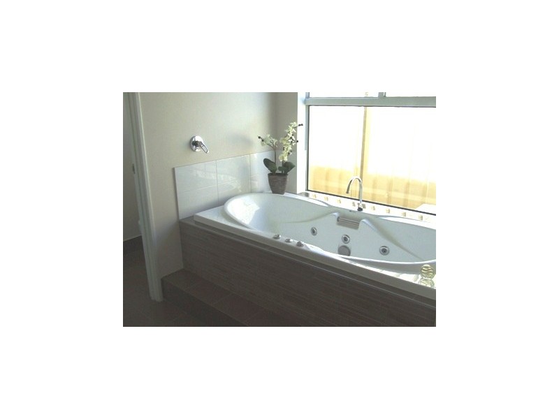 21 Cyandra Loop, Banksia Grove WA 6031