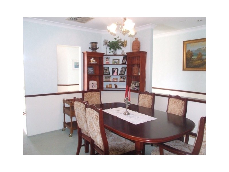 14 Balladong Loop, Carramar WA 6031