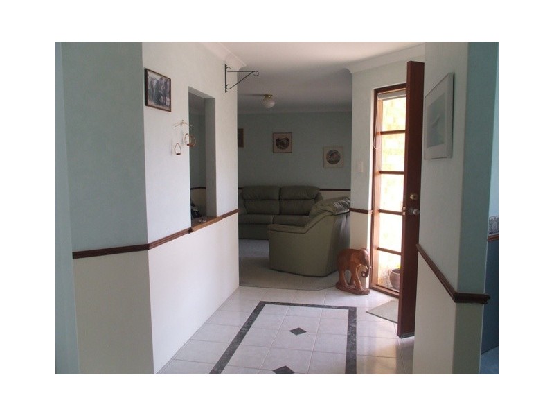 14 Balladong Loop, Carramar WA 6031