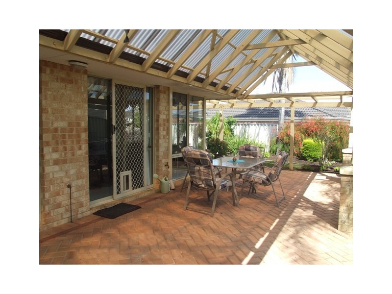 14 Balladong Loop, Carramar WA 6031