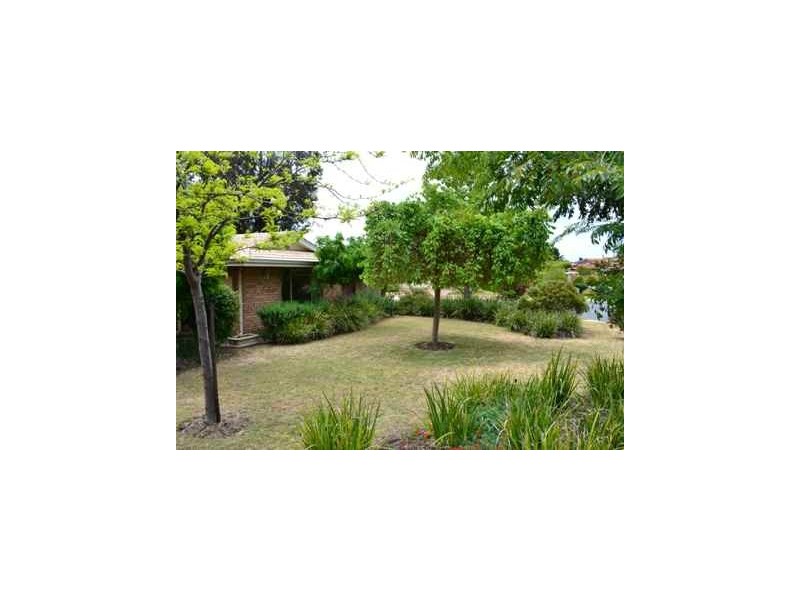 1 Shannon Close, Woodvale WA 6026