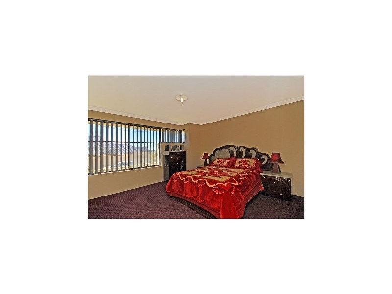 3 Ilya Lane, Banksia Grove WA 6031
