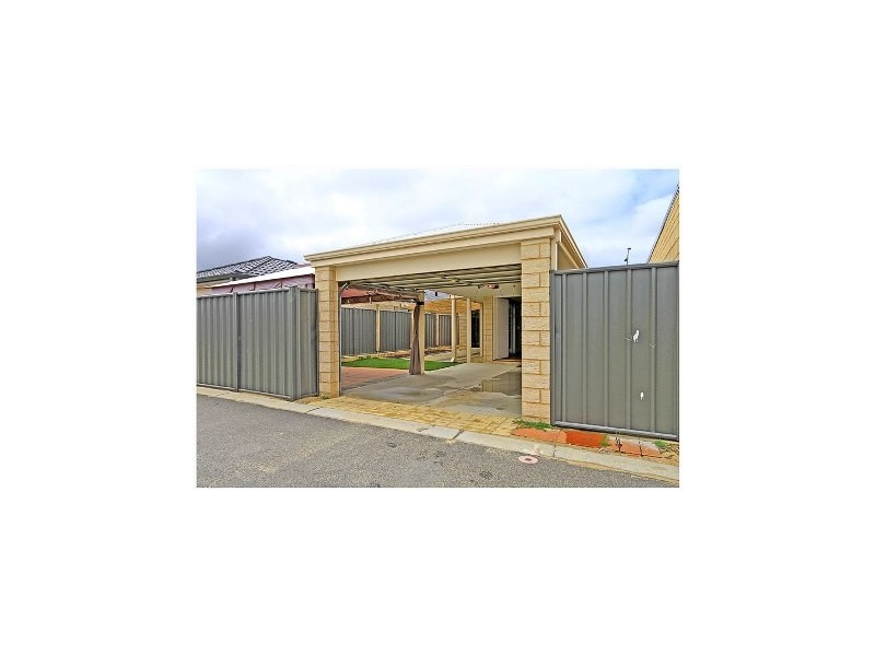 44 Ghost Gum Boulevard, Banksia Grove WA 6031