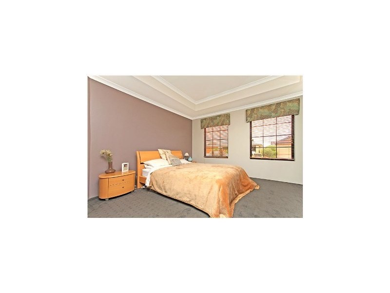 7 Colby Court, Tapping WA 6065