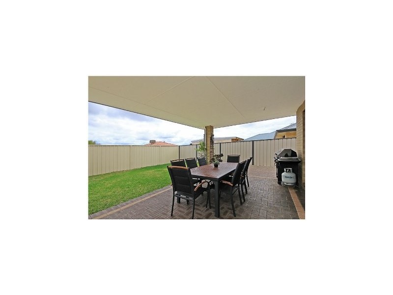 7 Colby Court, Tapping WA 6065