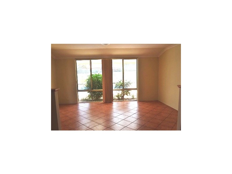 50 Combewood Loop, Carramar WA 6031