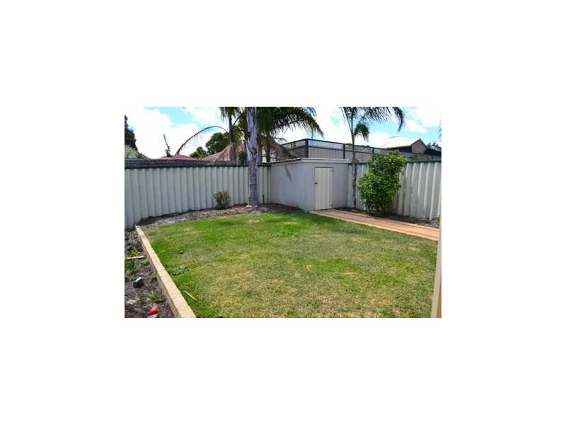 50 Combewood Loop, Carramar WA 6031