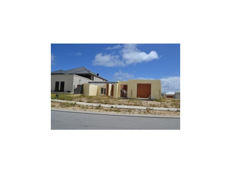 21 Seabird Bend, Jindalee WA 6036