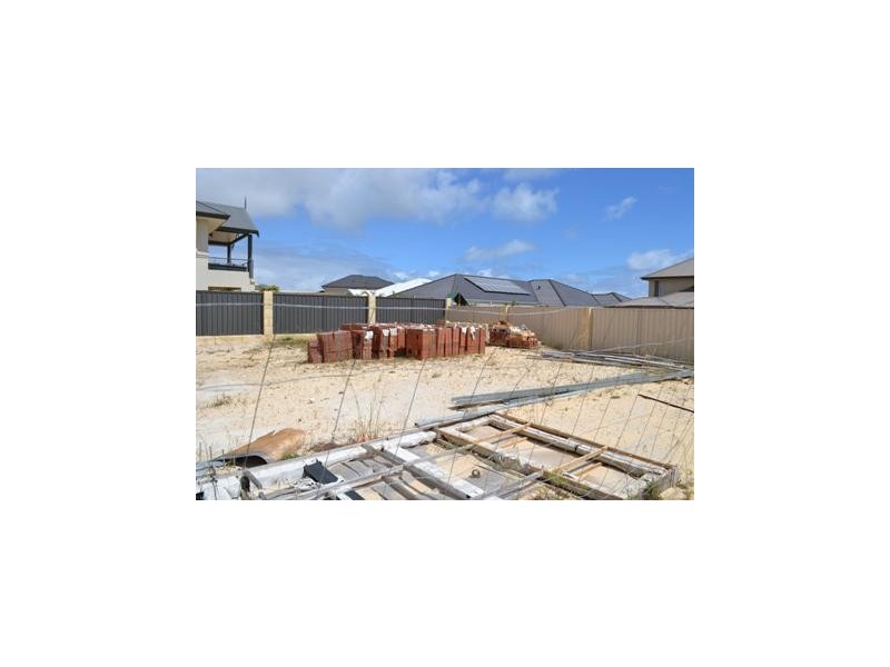 21 Seabird Bend, Jindalee WA 6036