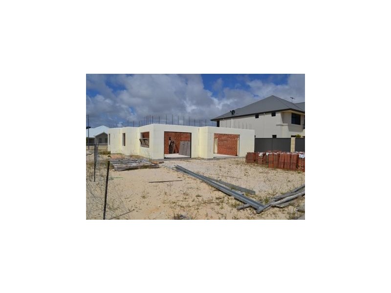 21 Seabird Bend, Jindalee WA 6036