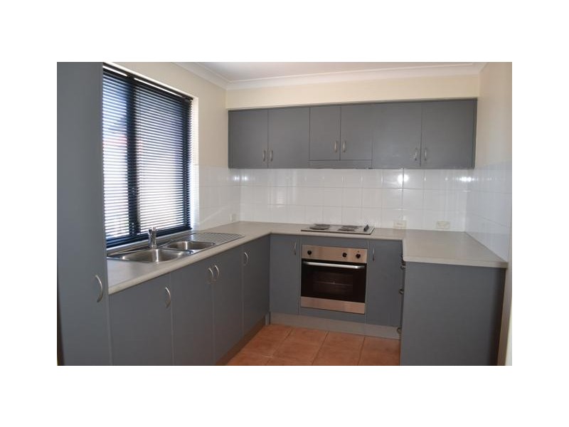 1/176 Lakeside Drive, Joondalup WA 6027