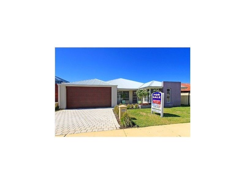 6 Salishan Street, Clarkson WA 6030