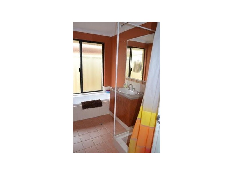 43 Archimedes Crescent, Tapping WA 6065